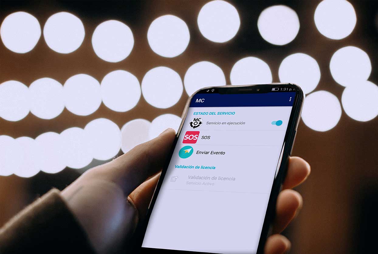 person holding-silver-iphone-7-887751